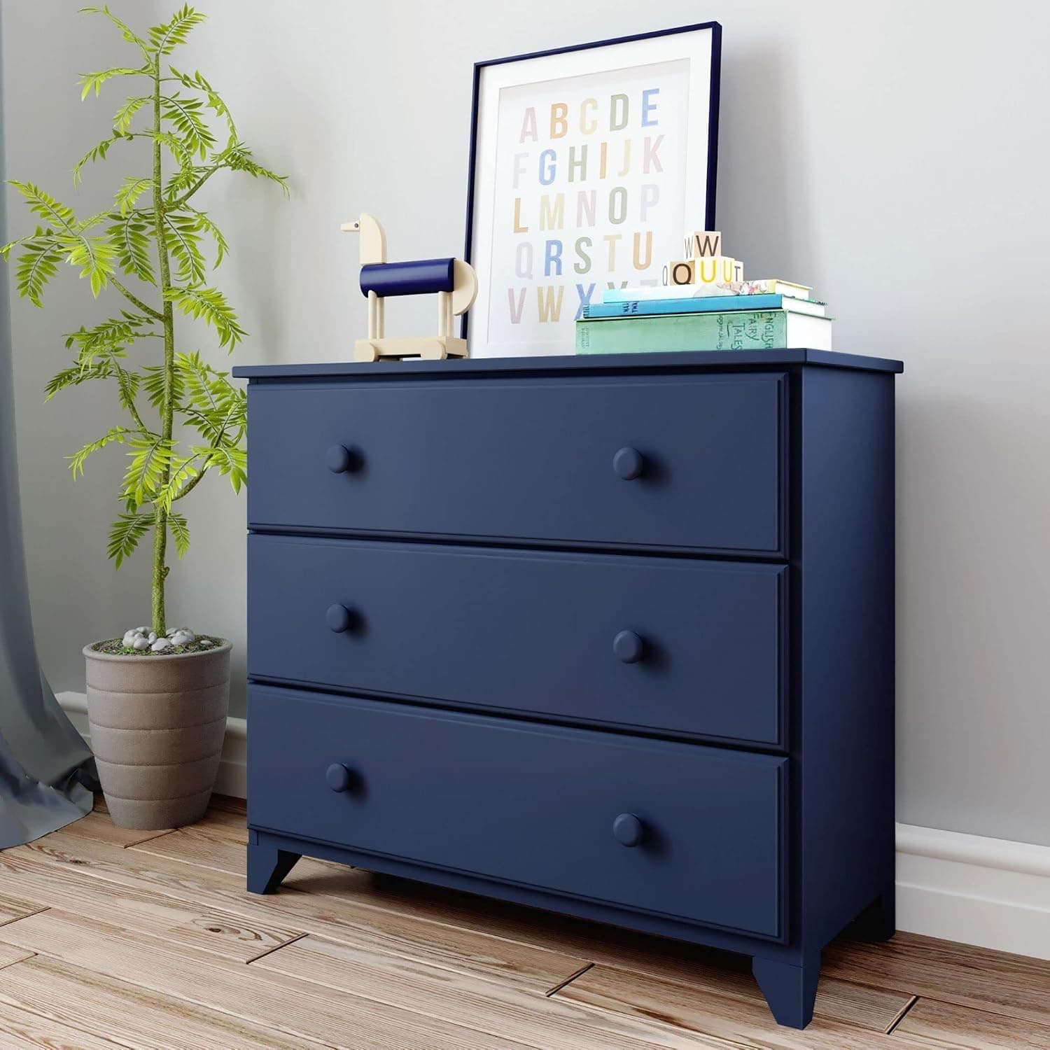 Max & Lily Classic 3-Drawer Wood Dresser, Blue