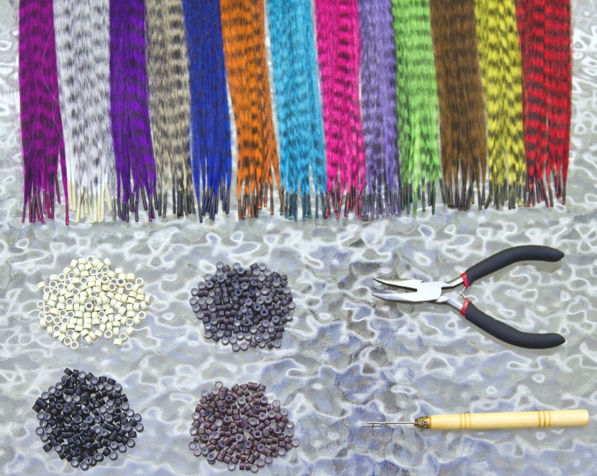 Wadoy Feather Hair Extension Kit with 52 Synthetic Feathers, 100 Beads, Pliers and Hook