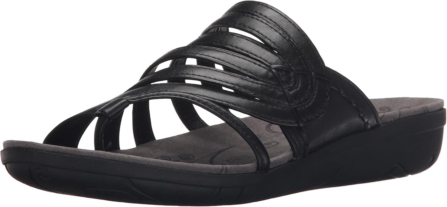BareTraps Women's Jemily Wedge Sandal