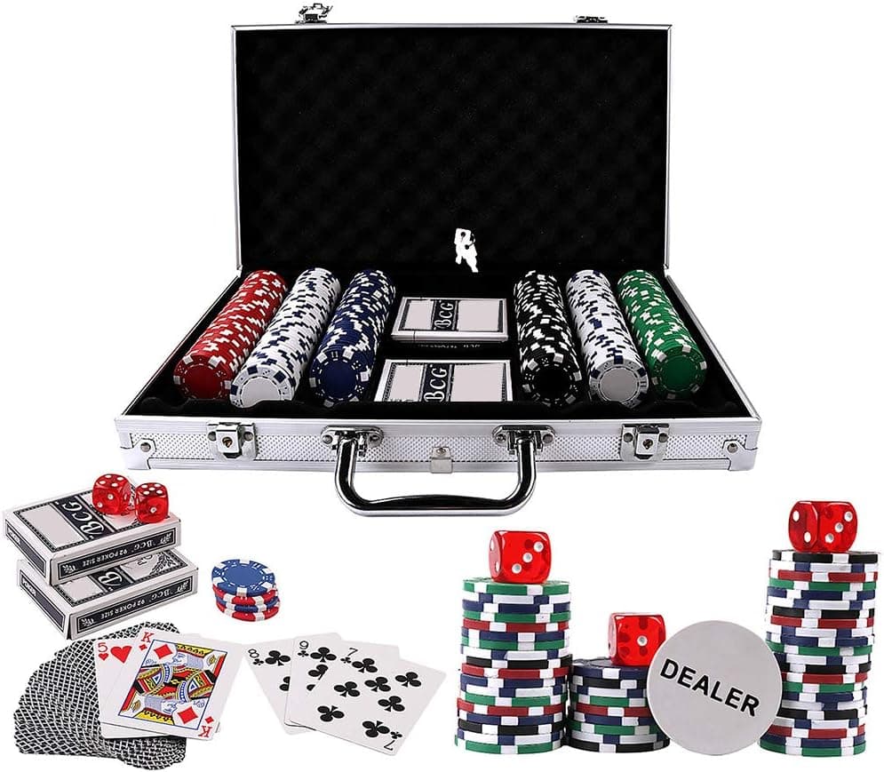 Doublefan Poker Chips Set, Heavy Duty 11.5 Gram Clay Poker Chips Set Texas Holdem Blackjack Gambling Chips Aluminum Case (300psc)
