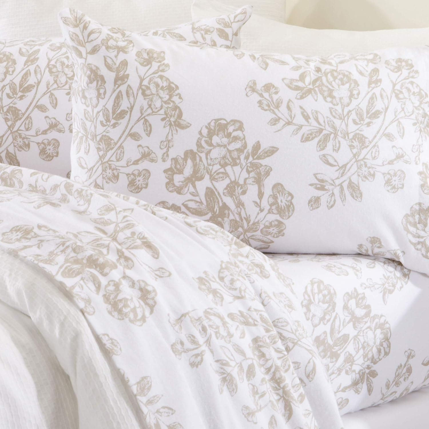 Great Bay Home Extra Soft Toile 100% Turkish Cotton Flannel Sheet Set. Warm, Cozy, Luxury Winter Bed Sheets. Belle Collection (Queen, Taupe)