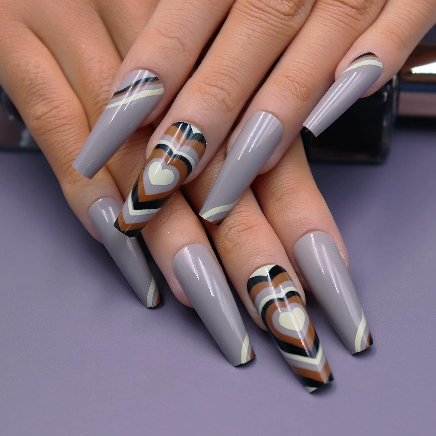 MISUD 24Pcs Coffin Press on Nails, Extra Long Cute Glossy Ballerina Fake Nails, Mix-colored Wave Full Cover False Nails for Women and Girls