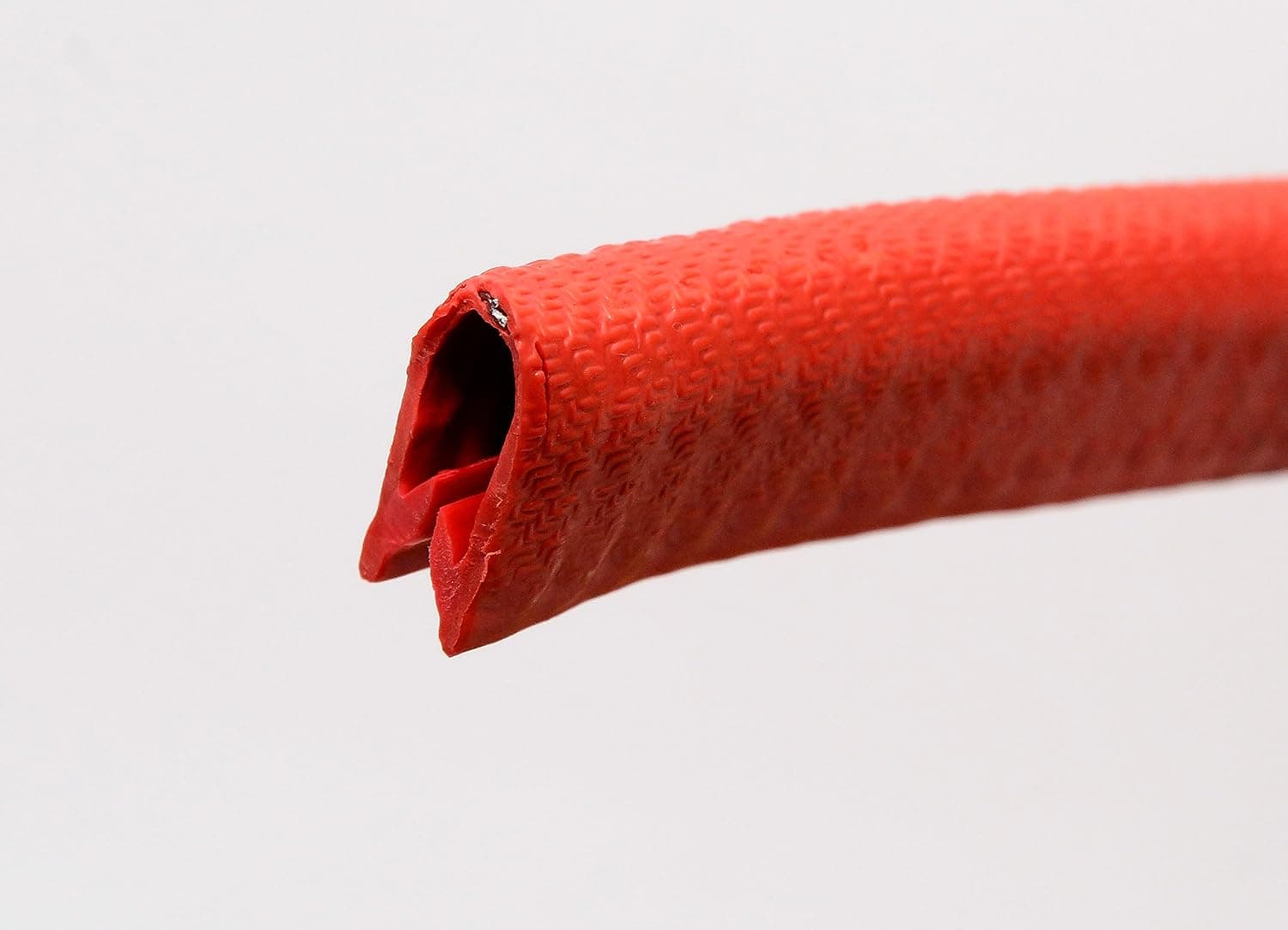 Edge Trim Red Large U Height - 21/32" U Height x 3/64" - 5/32". Grip Range (13 FEET)