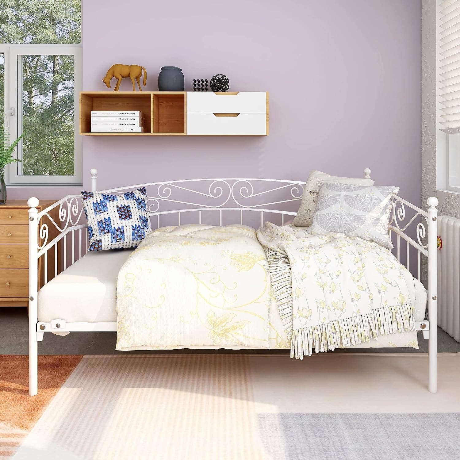 Metal Daybed Frame with Steel Slat Support ​Platform Furniture for Living Room Guest Room Twin Size