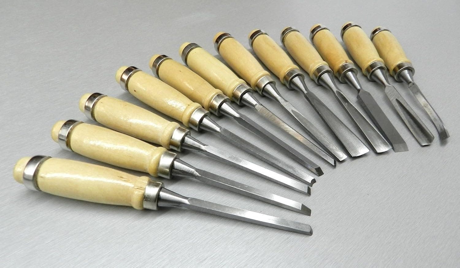 WOOD CARVING SET 12 PC CHISEL SET WOOD CARVERS CHISELS - GOUGES SHAPES 12 PIECES (LZ 2 FRE) NOVELTOOLS