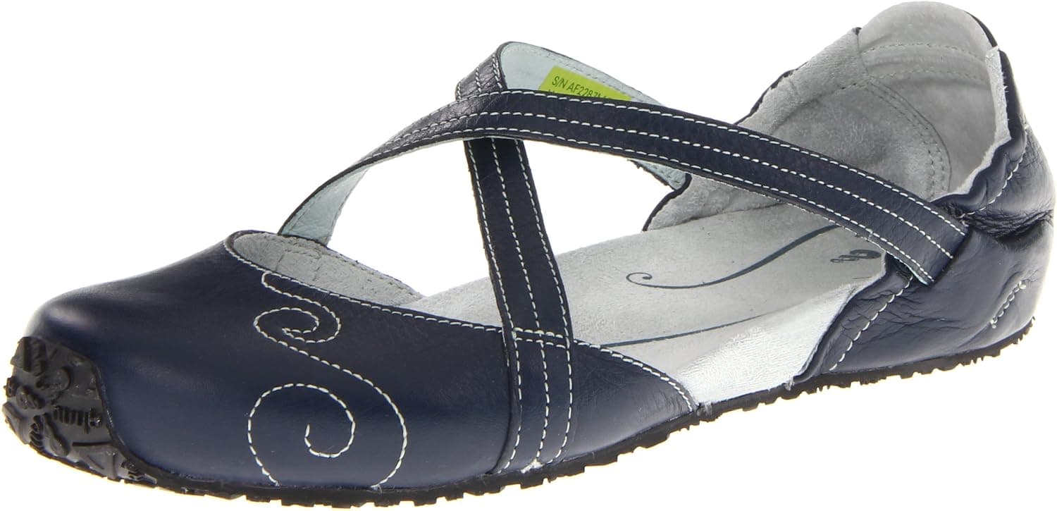 Ahnu Women's Karma Flat