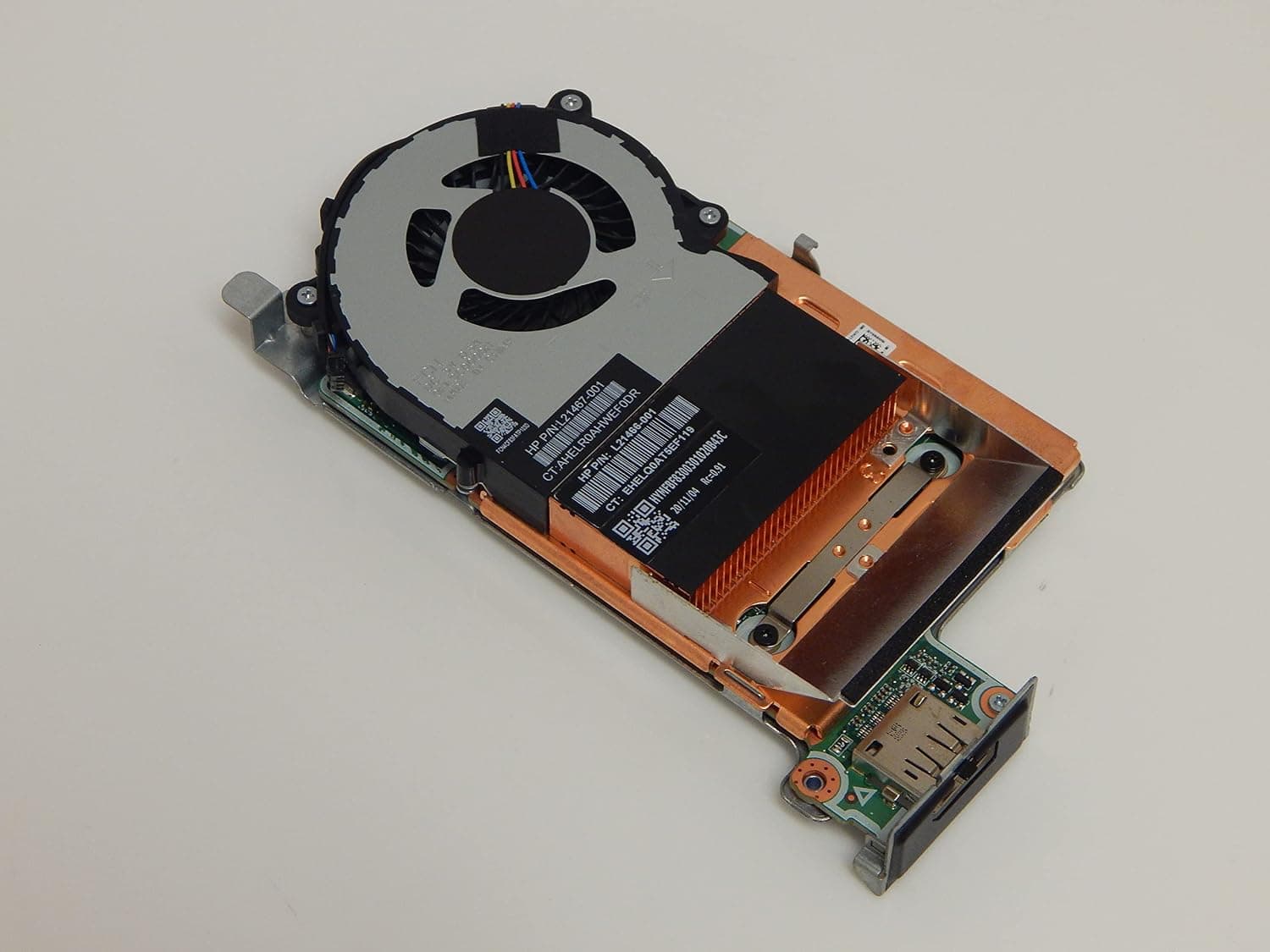 HP AMD Radeon RX560 4GB 705 805 G4 DGPU L35096-001 l21472-002