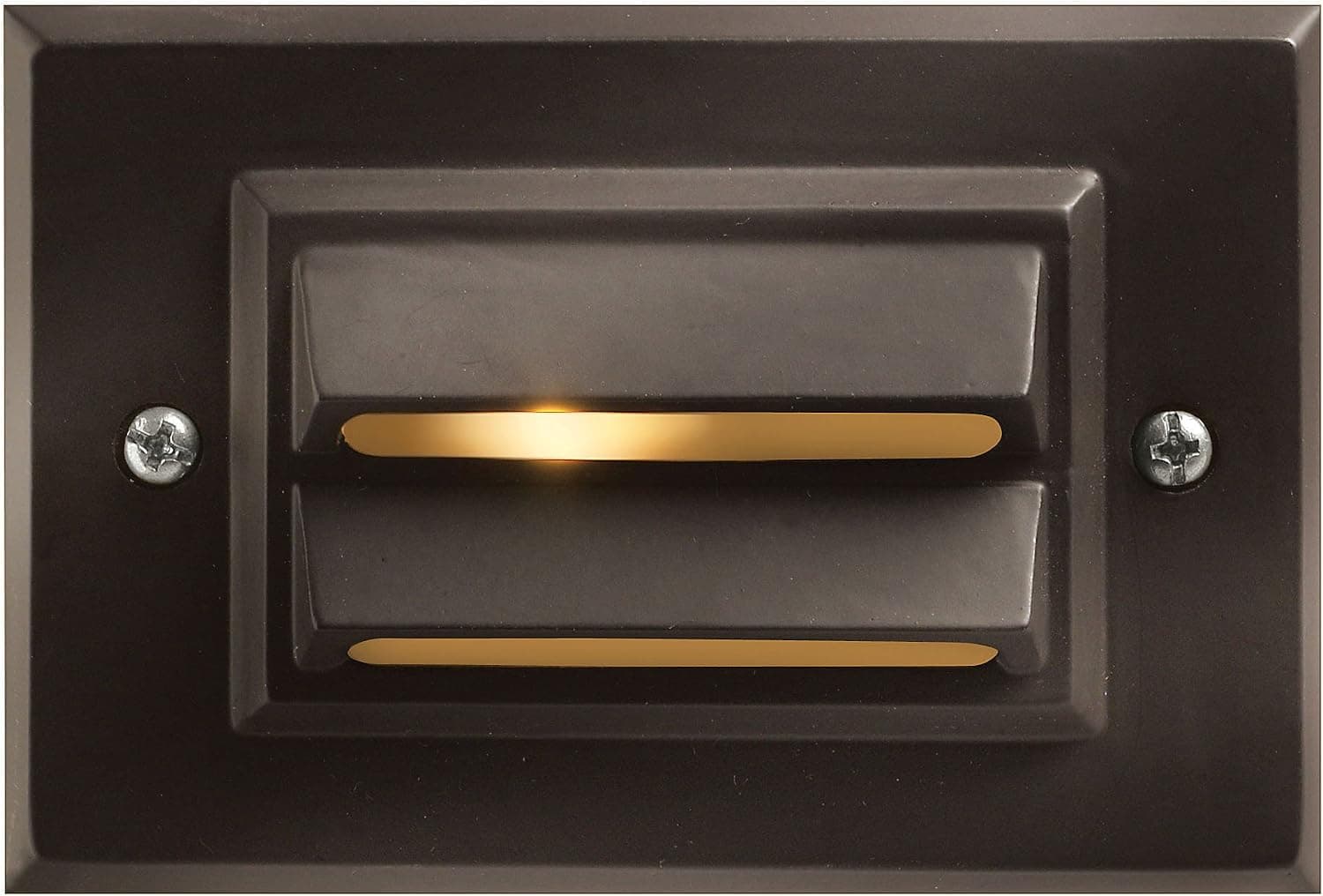 Hinkley Lighting Landscape Deck Light - Hardscape Deck Light to Illuminate Exteriors and Increase Home Security, Bronze Finish, 1546BZ