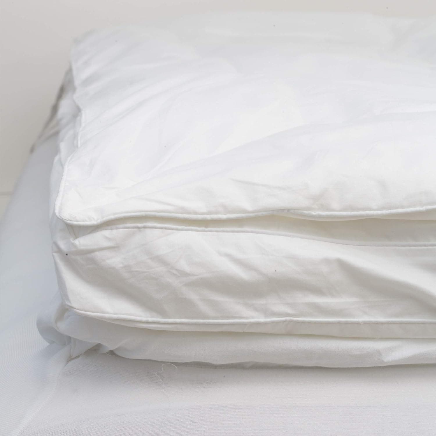 Allied Essentials 100% Cooling Gel Fiber Fill Classic Downlike Feather Bed Topper, White, Queen
