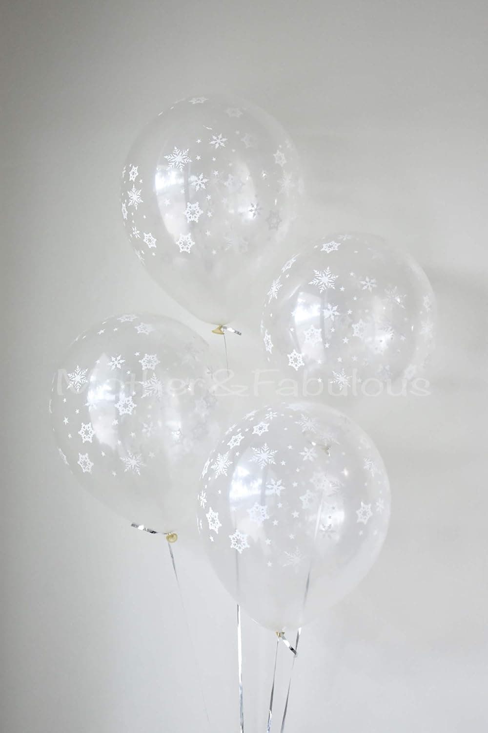 12" 3.2 Helium Quality Clear Latex Balloons with Falling White Snowflakes Design- Perfect for Winter Wonderland Party, Christmas and Holiday Decoration- 50 Count.