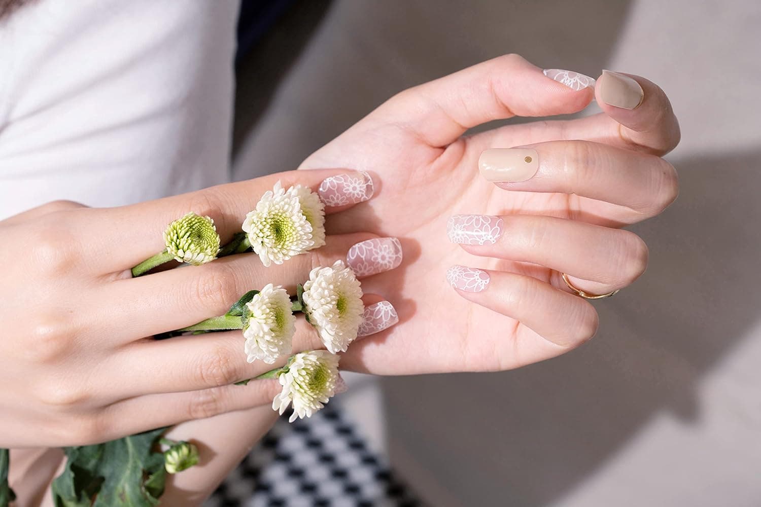 DANNI & TONI Semi Cured Gel Nail Strips (A Girl in Lace) Gel Nail Stickers Manicure Stickers Bride Nail Stickers 28 Stickers