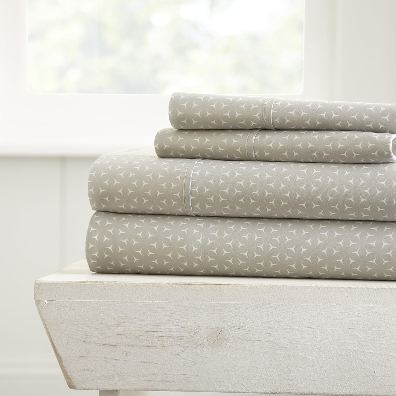 Linen Market 4 Piece Sheet Set Mercedes Patterned, Full, Light Gray
