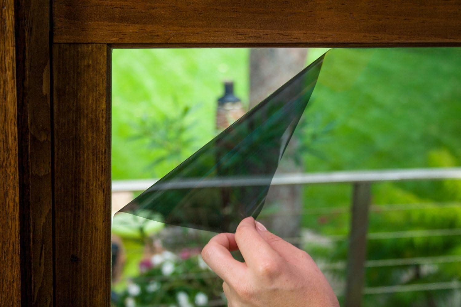 3M WF-ESD-01 Ultra Clear Energy Saving Window Film Kit, 3 x 5, Dark Shade