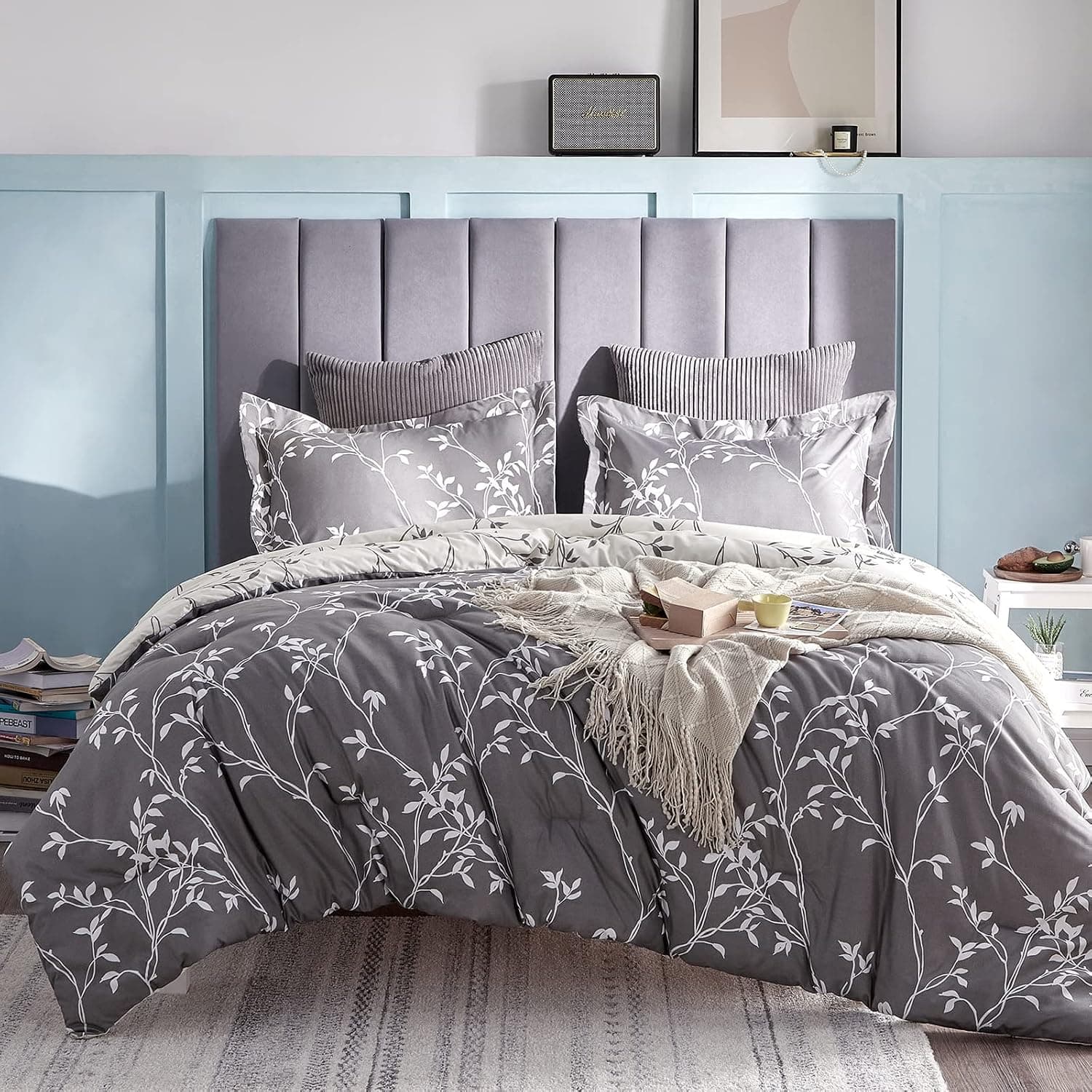 CozyLux 3-Pieces Reversible Comforter Set King Size Grey and White with Tree Branch Pattern Printed Lightweight Soft Down Alternative Duvet Insert - Fluffy Microfiber Bedding Set for All Season