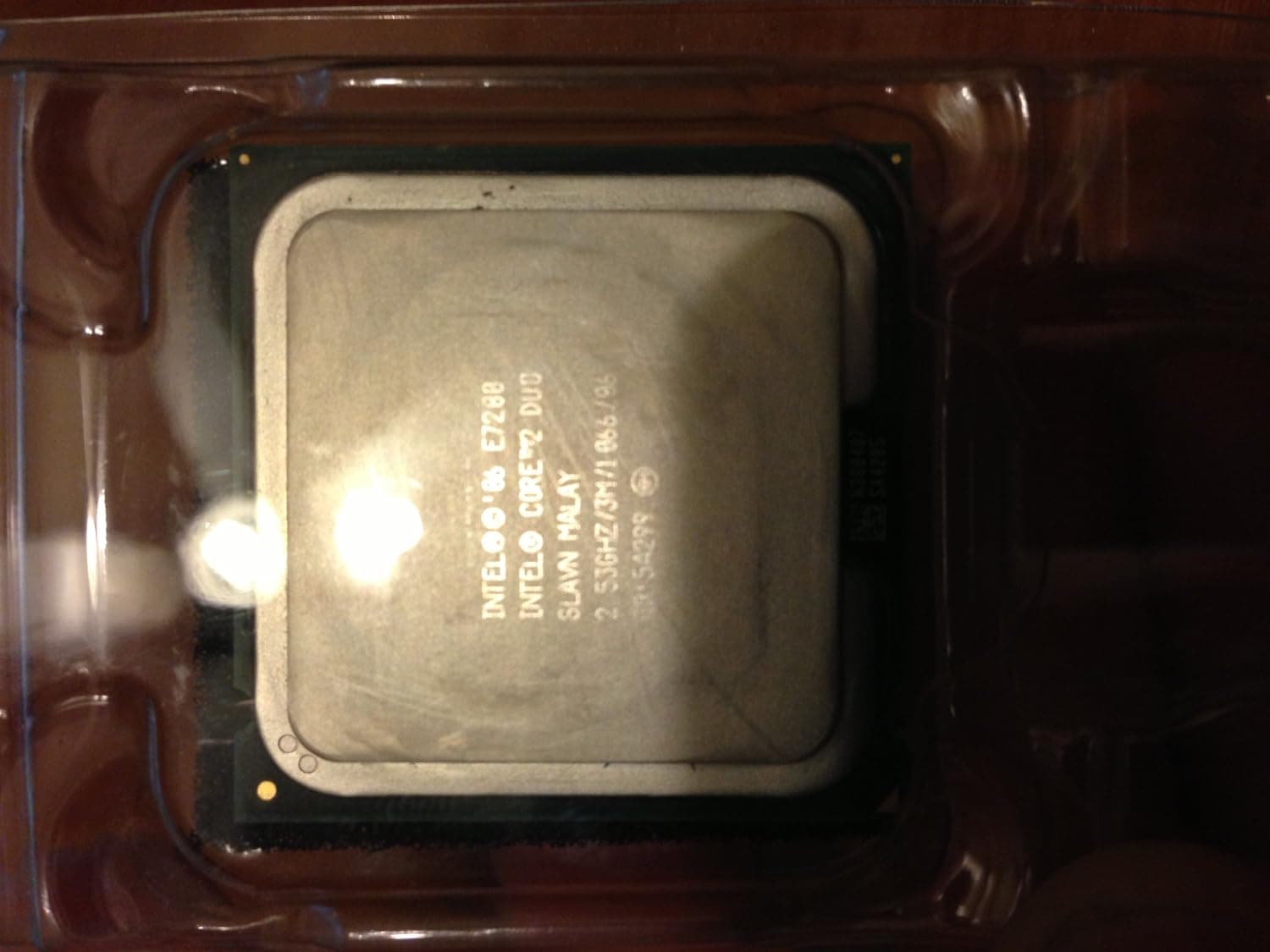Intel Core 2 Duo Retail Boxed E7200 Processor - 2.53GHz, 3MB Cache, 1066MHz FSB, 45nm Wolfdale