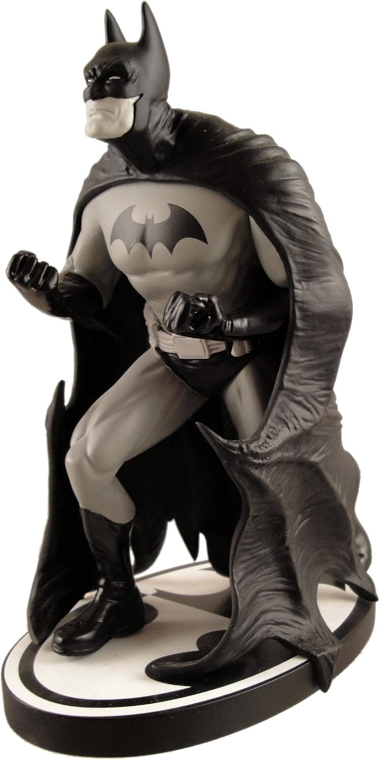 Batman: Black and White Ethan Van Sciver Statue