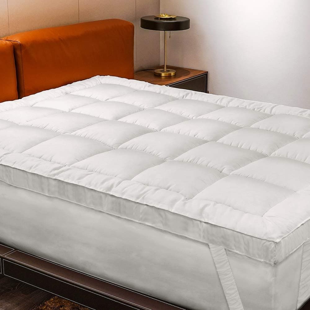 California King Mattress Topper, Extra Thick Pillowtop , Cooling Mattress Topper, Plush Mattress Pad Soft Top Protector with Straps Down Alternative Fill