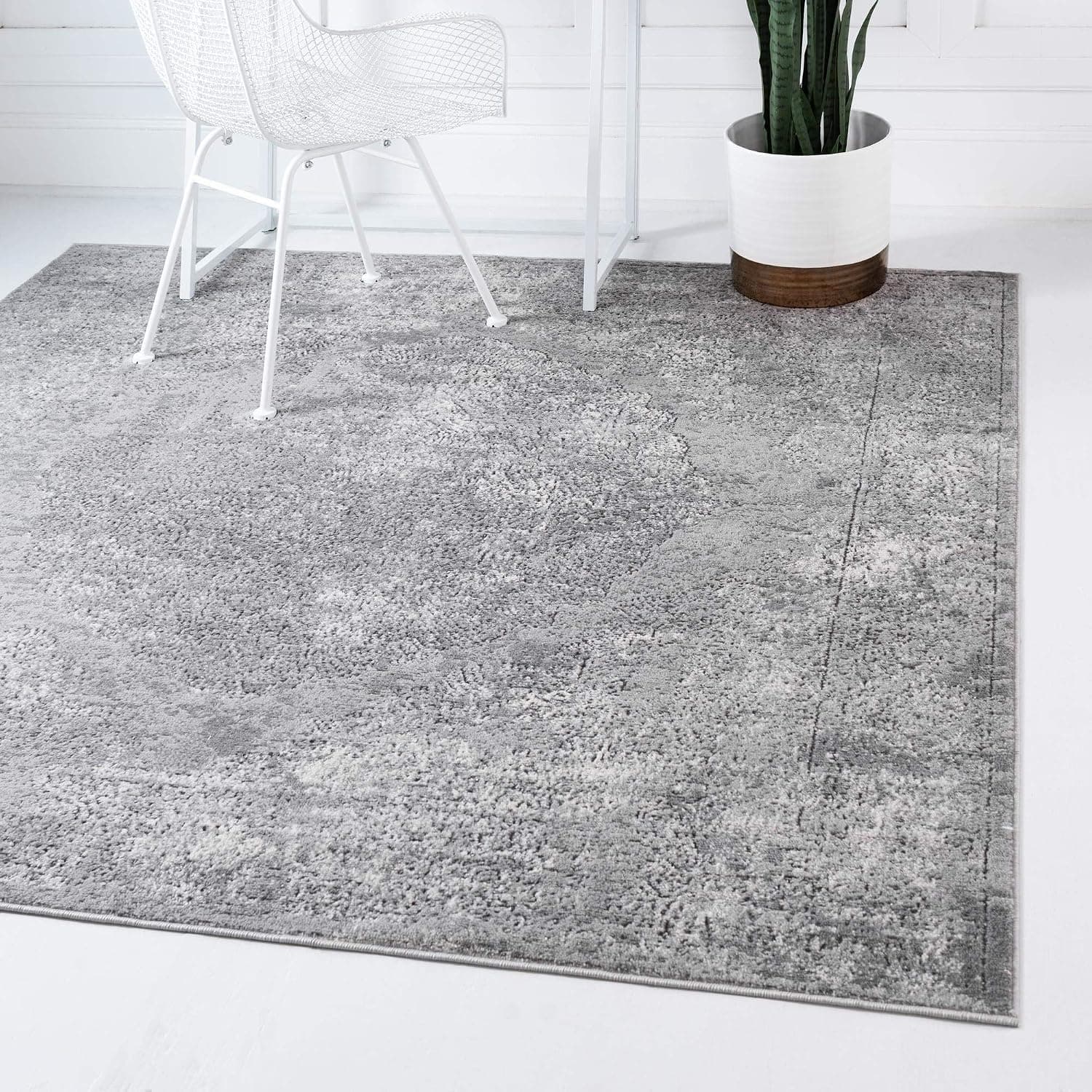 Rugs.com Oregon Collection Rug – 8 Ft Square Gray Low-Pile Rug Perfect for Living Rooms, Kitchens, Entryways
