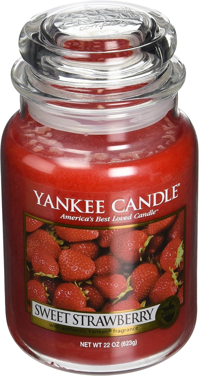 Yankee Candle Sweet Strawberry Small Jar Candle, Fruit Scent