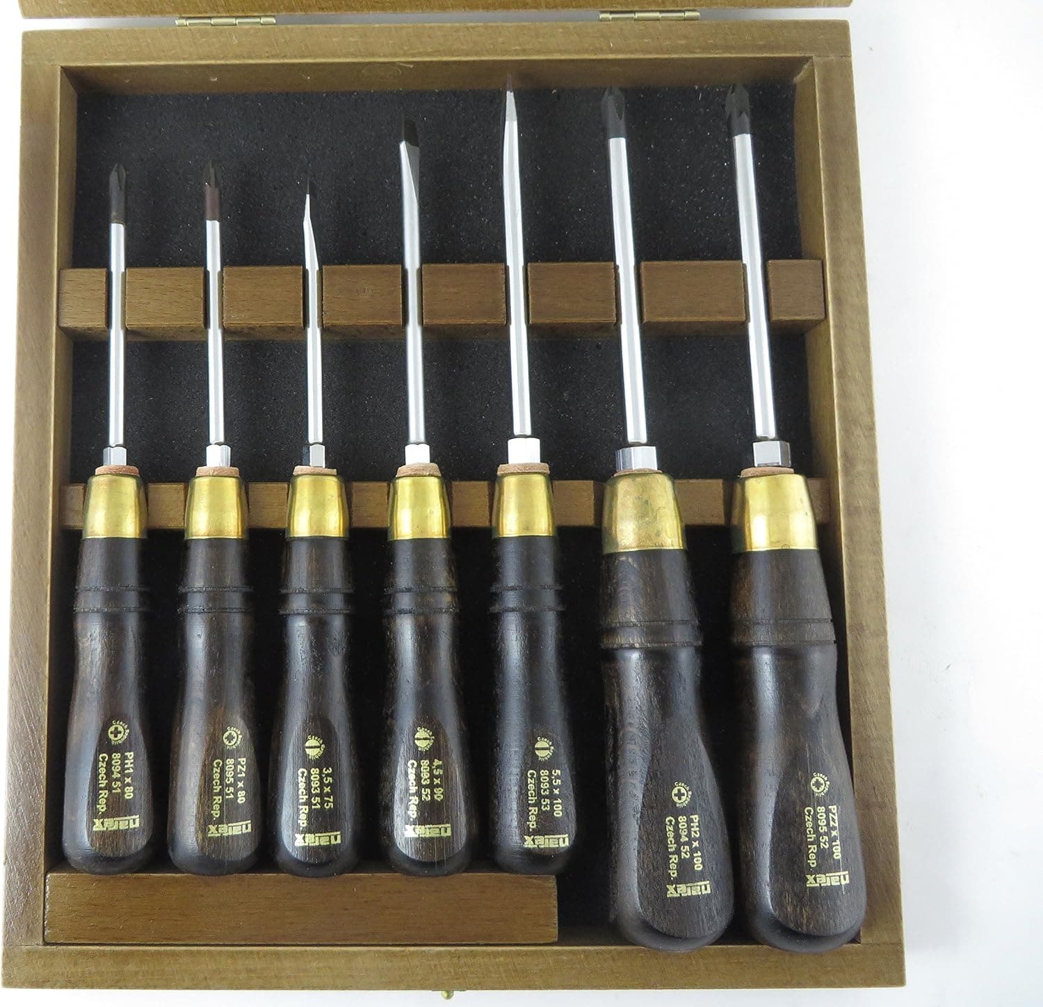 Narex 858110 7 Piece Screwdriver Set with PHs #1 and #2, Straight Slot #1, 2 and #3 and Pozi Drive #1 and #2, European Beech Handles, Wood Presentation Box