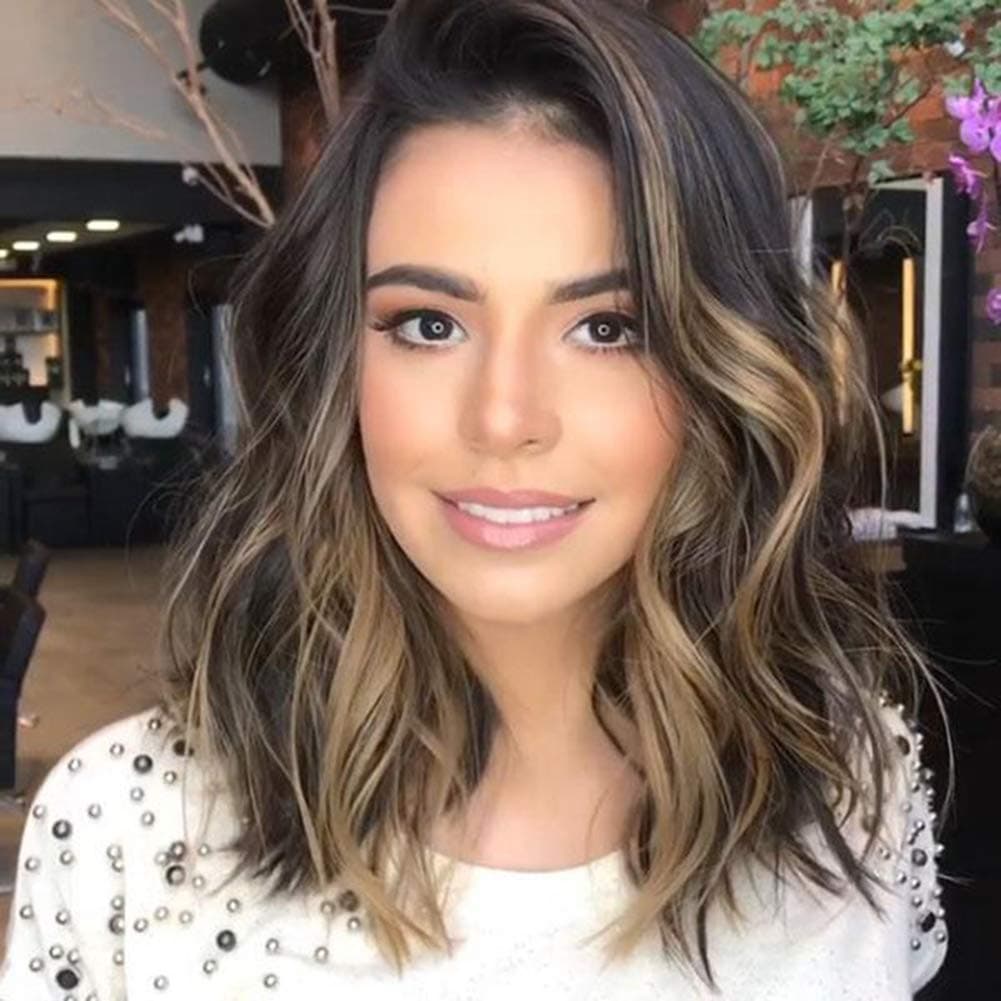 Dyztzy wig is Used for Black Women and White Women. It Has a Natural Appearance and is Made of Heat-resistant Fiber. It is Used in Daily Life and Parties. (Gradient, 15.6in)