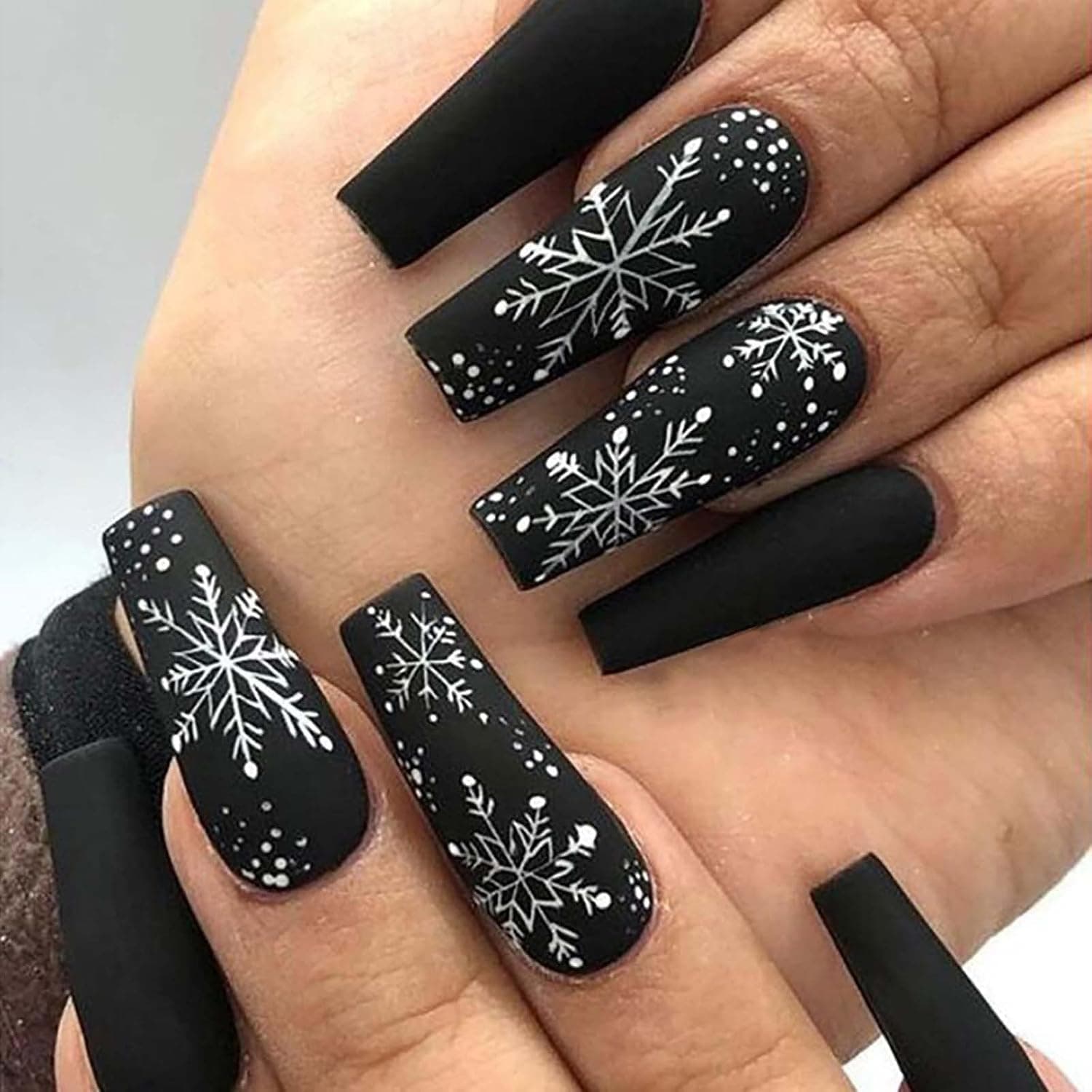 Olbye Christmas Press on Nails Extra Long Coffin Fake Nails with Designs Snowflake False Nails Black Acrylic Nails Matte Holiday Nails Ballerina Glue on Nails Artificial Full Cover False Nail Xmas Nails for Women and Girls 24Pcs(Xmas-Black Snowflake)