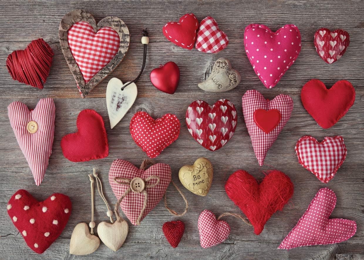 LYWYGG 7X5FT Valentine's Day Wood Backdrop Board Colourful Heart Vinyl Photography Backdrops Customized Photo Background Studio Prop CP-118