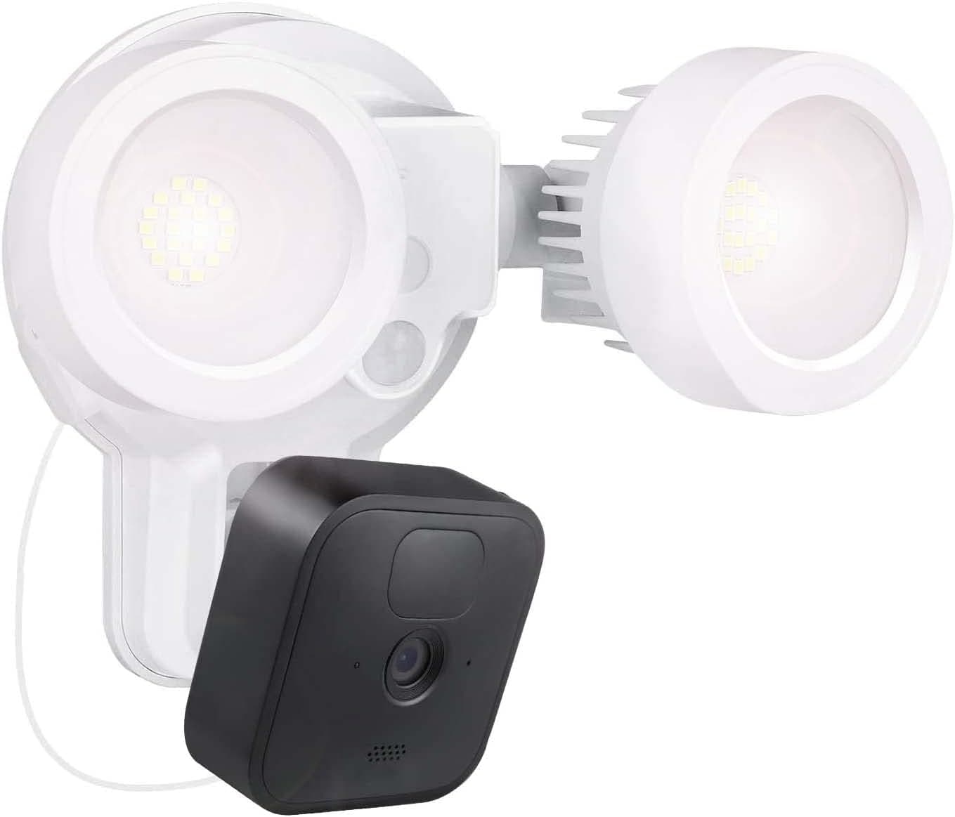 Wasserstein 3-in-1 Wired Floodlight, Charger & Mount Compatible with Blink Outdoor, Blink Outdoor (3rd Gen) & Blink XT2/XT Camera - 2000 Lumens Powerful Floodlight (White) (Camera NOT Included)