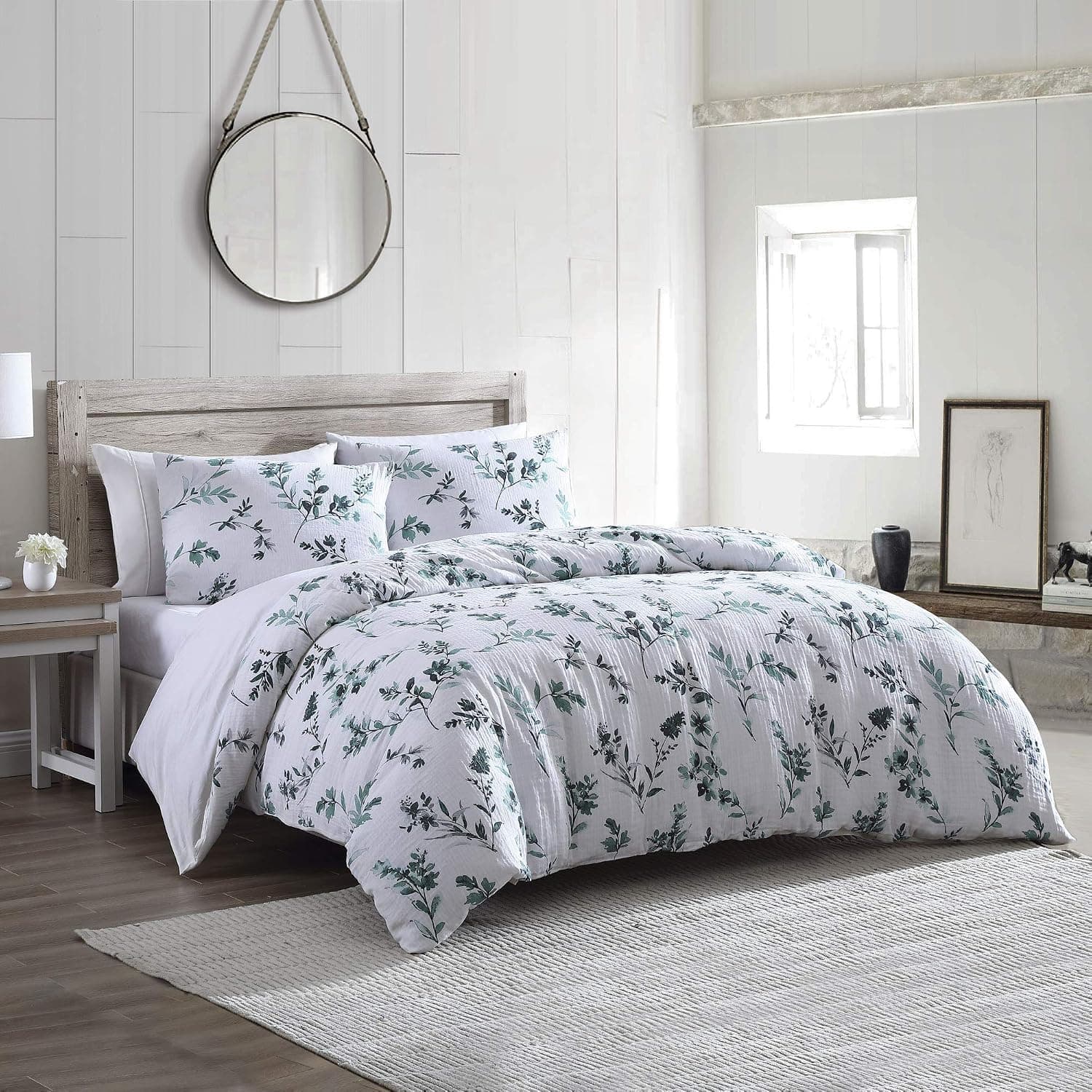 Brielle Home Gardiner Printed Floral Cotton Gauze Comforter Set, Green/White, King