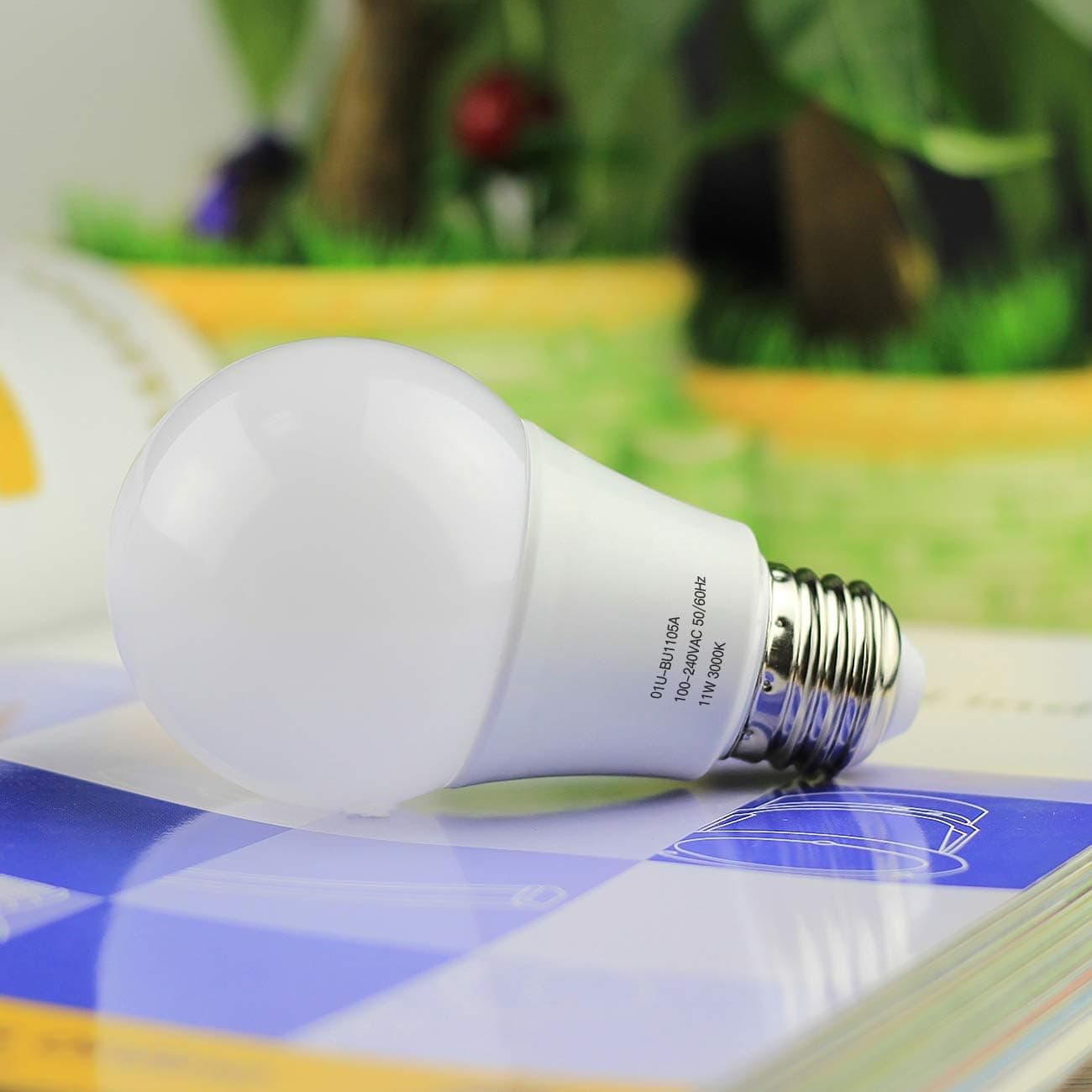 Petronius LED Light Bulbs 60 Watt Equivalent, A19 LED Bulb Daylight Light Bulbs 5000K, E26 Socket, Not Dimmable - Pack of 6