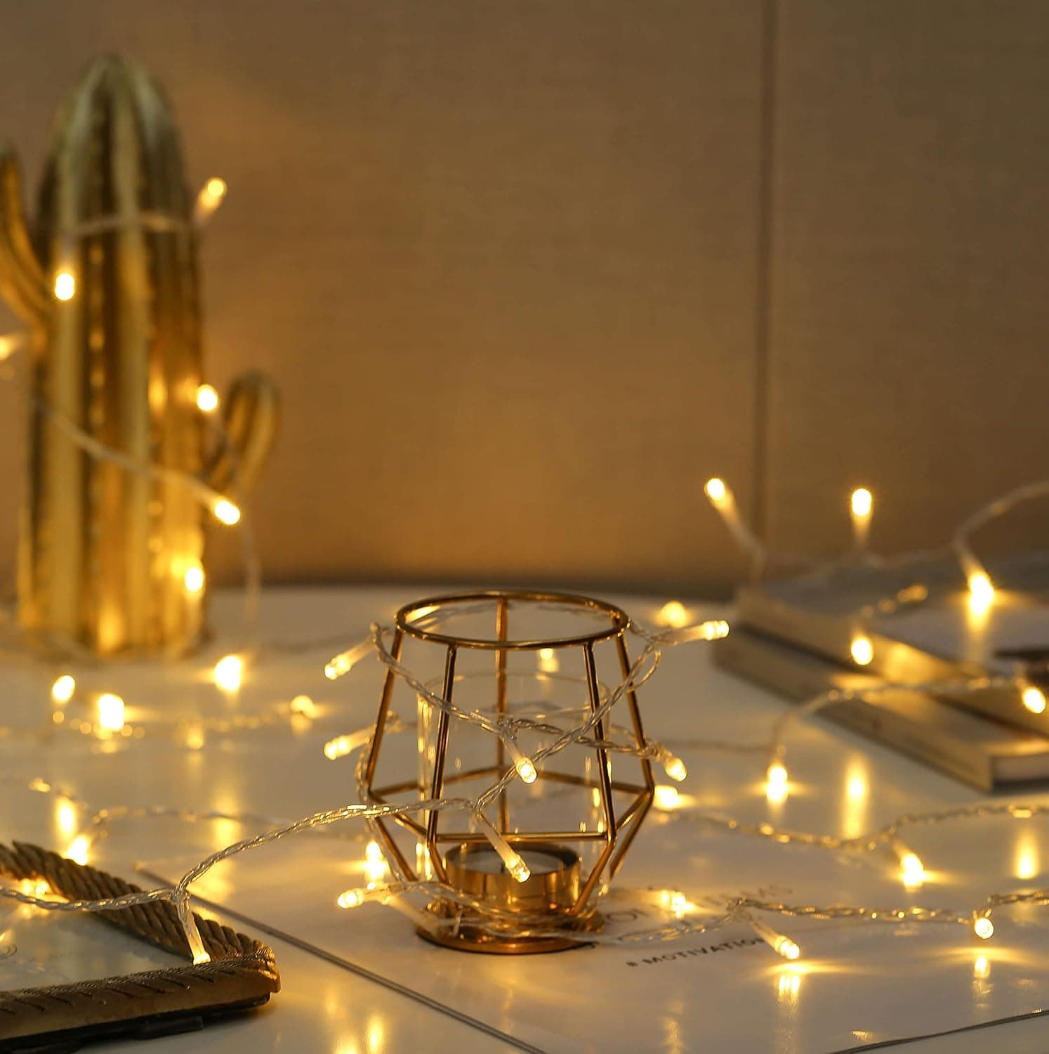 Led Christmas String Lights Outdoor Indoor, 49 Feet 150 LED Fairy Battery Operated Lights,Twinkle Christmas Tree Lights Curtain Hanging Lights for Window Garden Wedding Party Decorations, Warm White