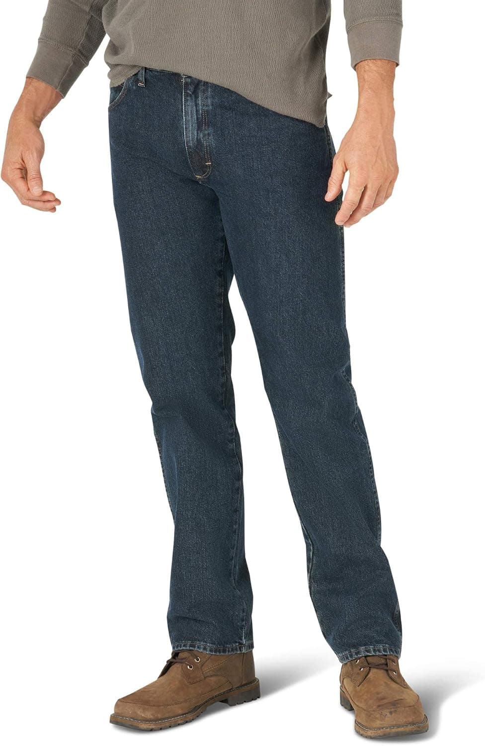 Wrangler Authentics Men's Classic 5-Pocket Regular Fit Cotton Jean