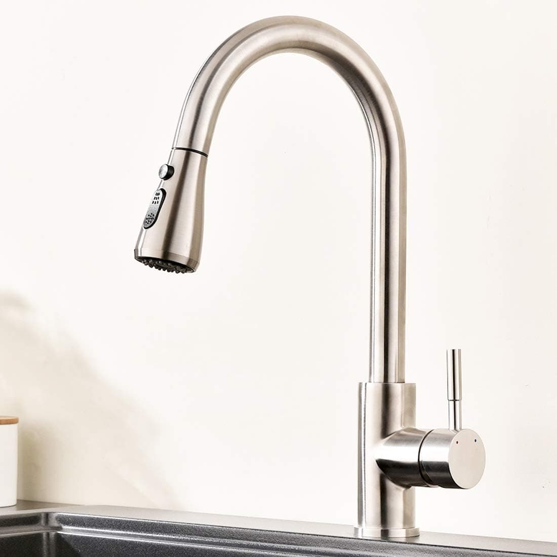 Commercial Kitchen Faucet Stainless Steel Single Handle Pull Out Kitchen Sink Faucets with Pull Down Sprayer, Brushed Nickel