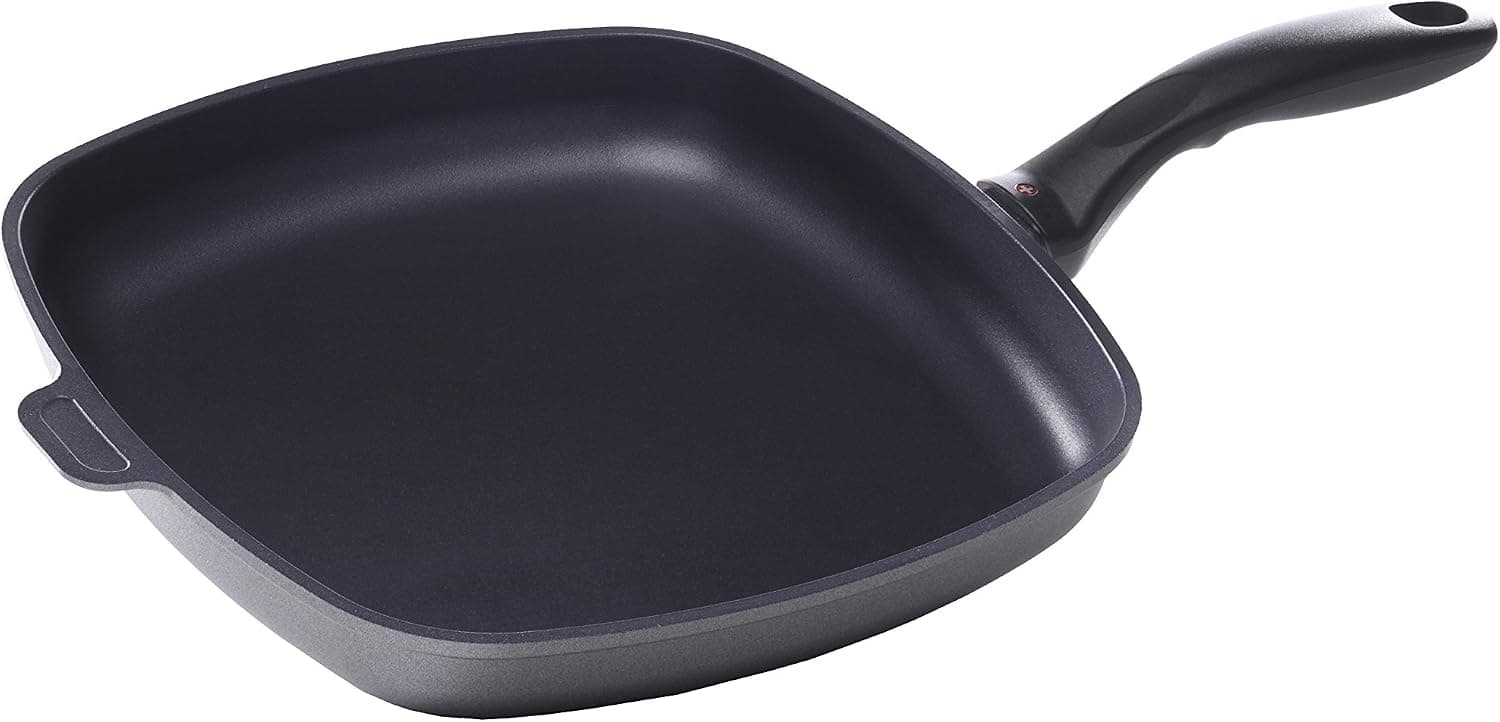 Swiss Diamond 11" x 11" Square Fry Pan HD Nonstick Diamond Coated Aluminum Square Fry Pan Dishwasher Safe and Oven Safe Grey
