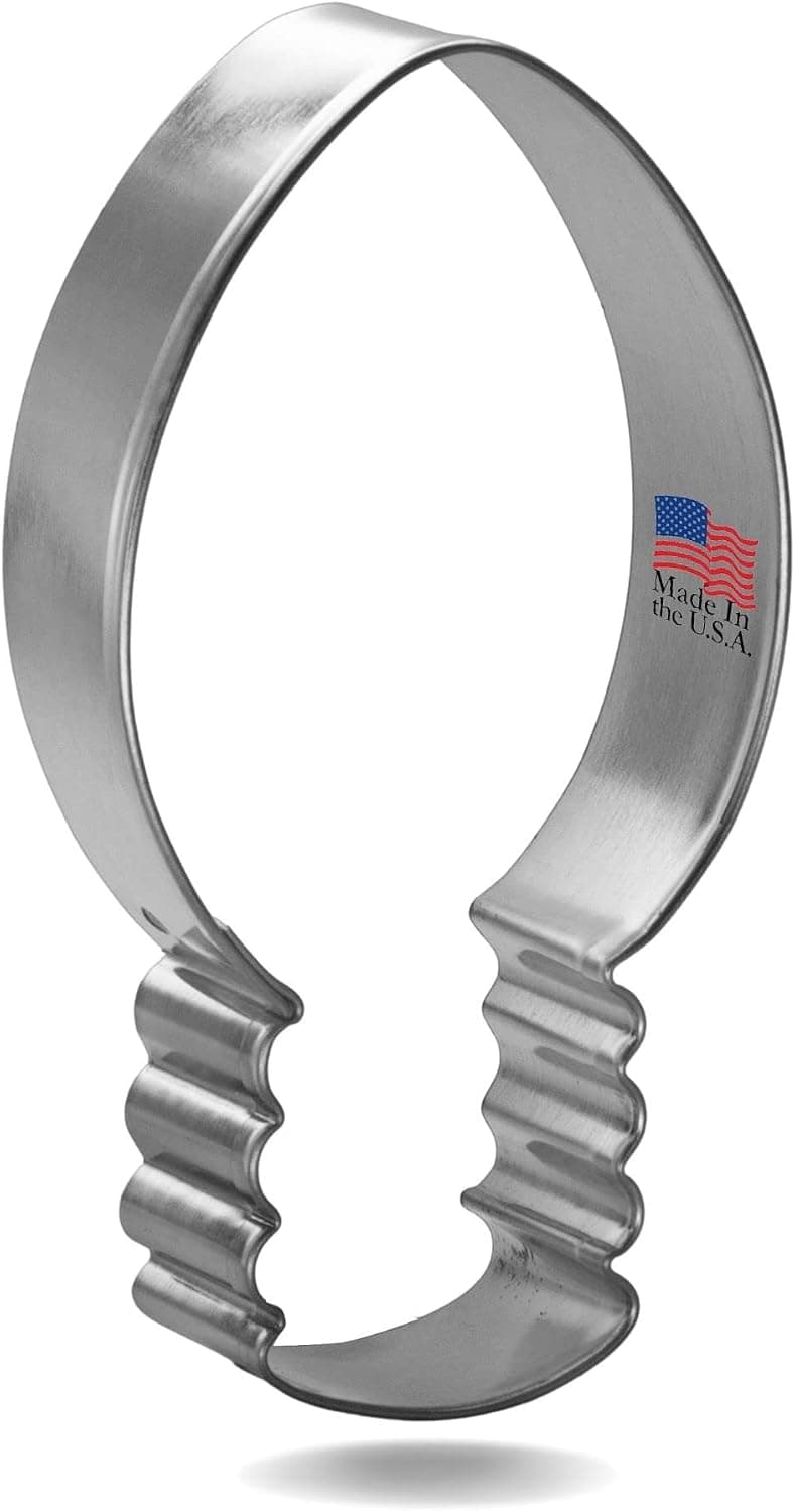 Lightbulb Cookie Cutter 4 in – Made in the USA – Foose Cookie Cutters Tin Plated Steel – Cookie Mold