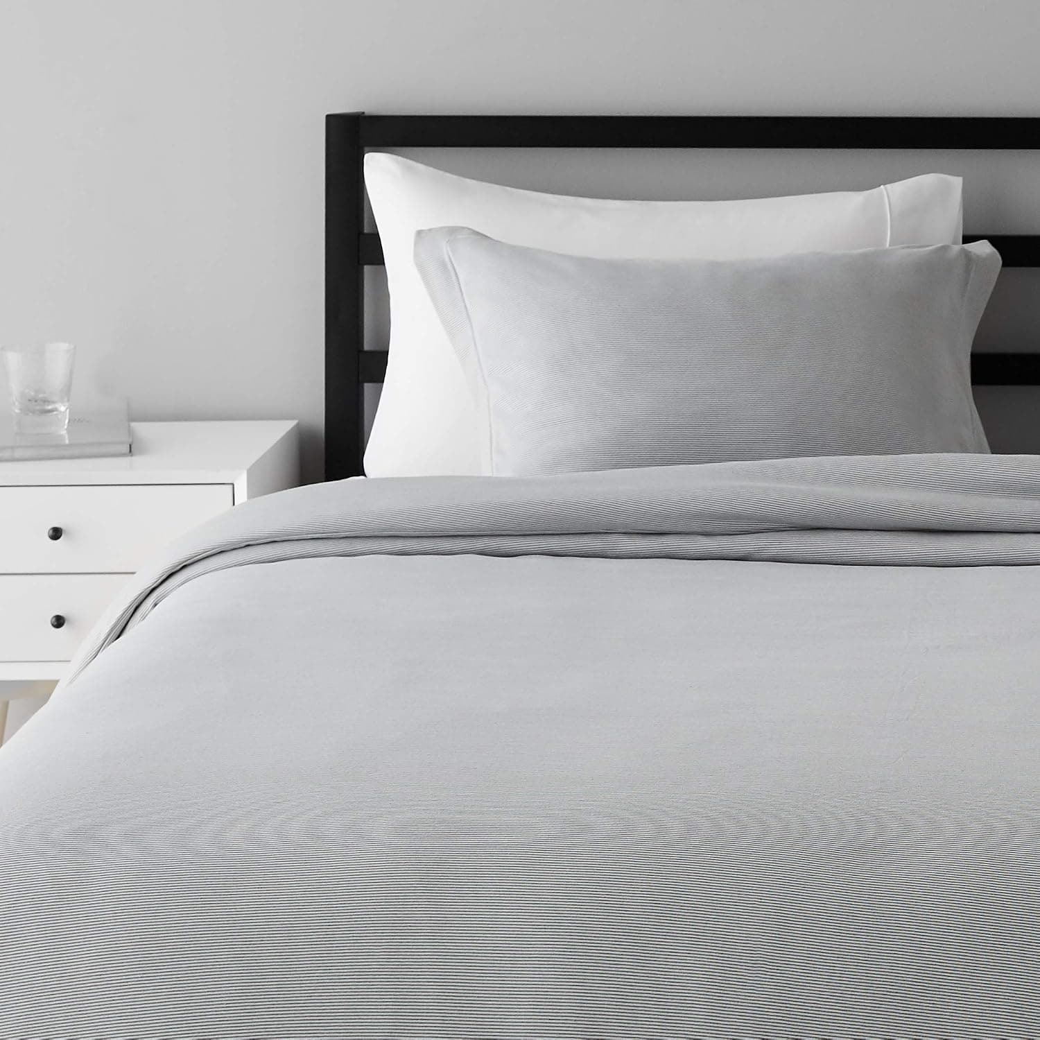 Amazon Basics Cotton Blend Jersey Duvet Cover Set - Twin/TwinXL, Stripe