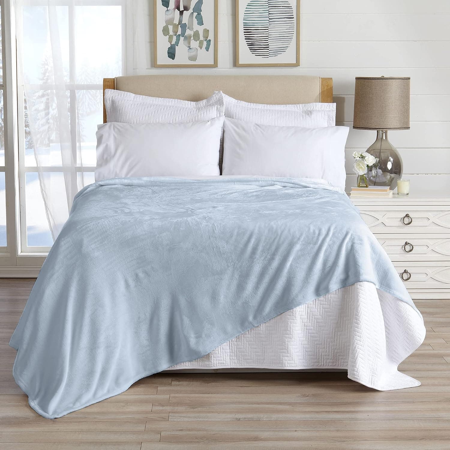 Great Bay Home Luxury Velvet Ultra Plush Solid All-Seasons Soft Fleece Bed Blanket. Lightweight, Cozy and Warm. Avianna Collection (Full/Queen, Powder Blue)