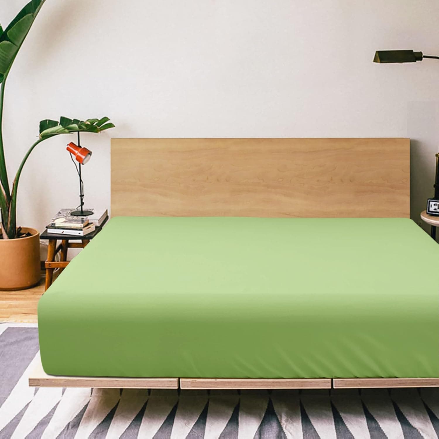 FLXXIE Twin Microfiber Fitted Bed Sheet Only, Ultra Soft and Wrinkle, Fade, Shrinkage Resistant Deep Pocket Bottom Sheet, Sage Green