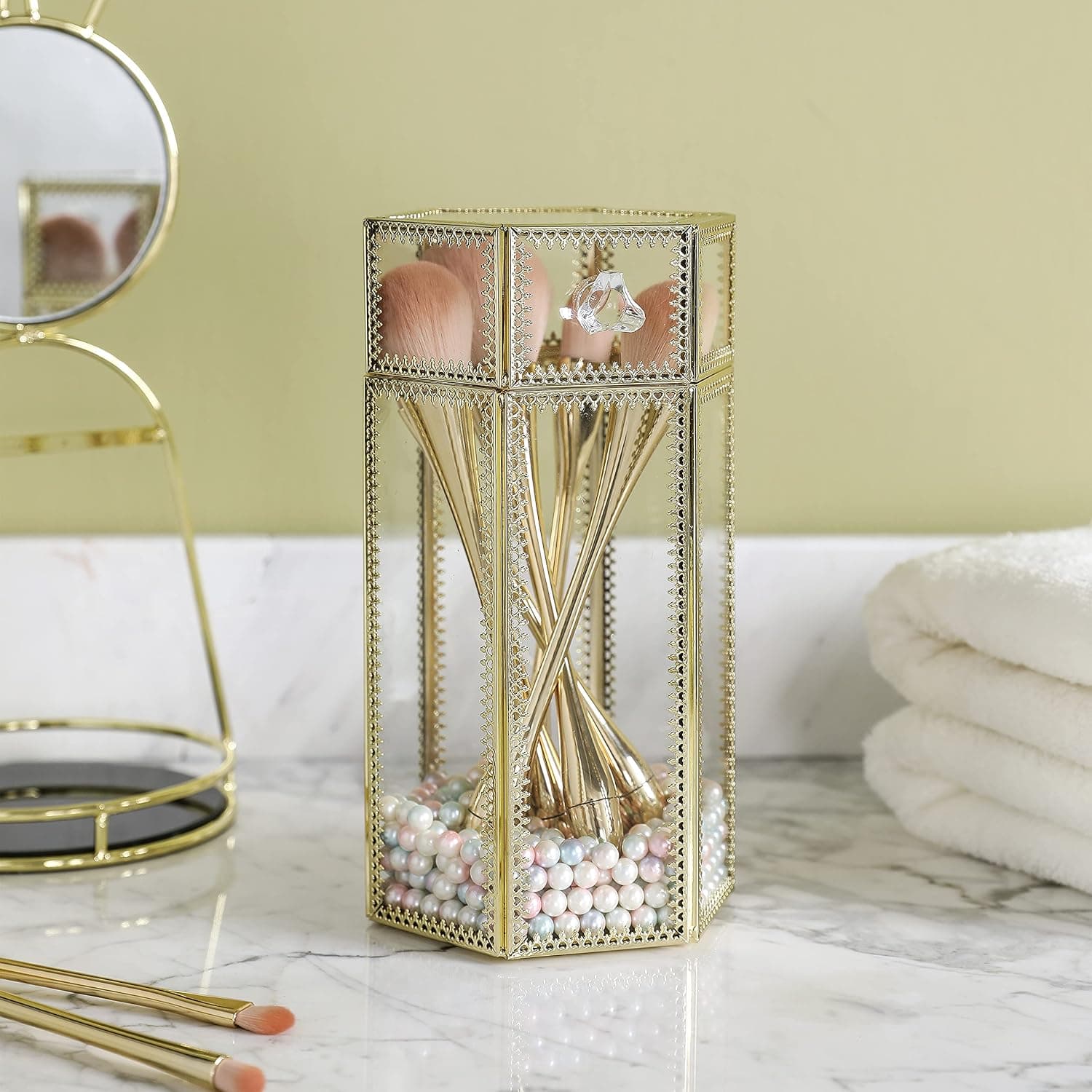 QL DESIGN Elegant Makeup Brush Holder, Clear Glass Makeup Organizer, Gold Makeup Brush Storage with Lid, Free Pearls