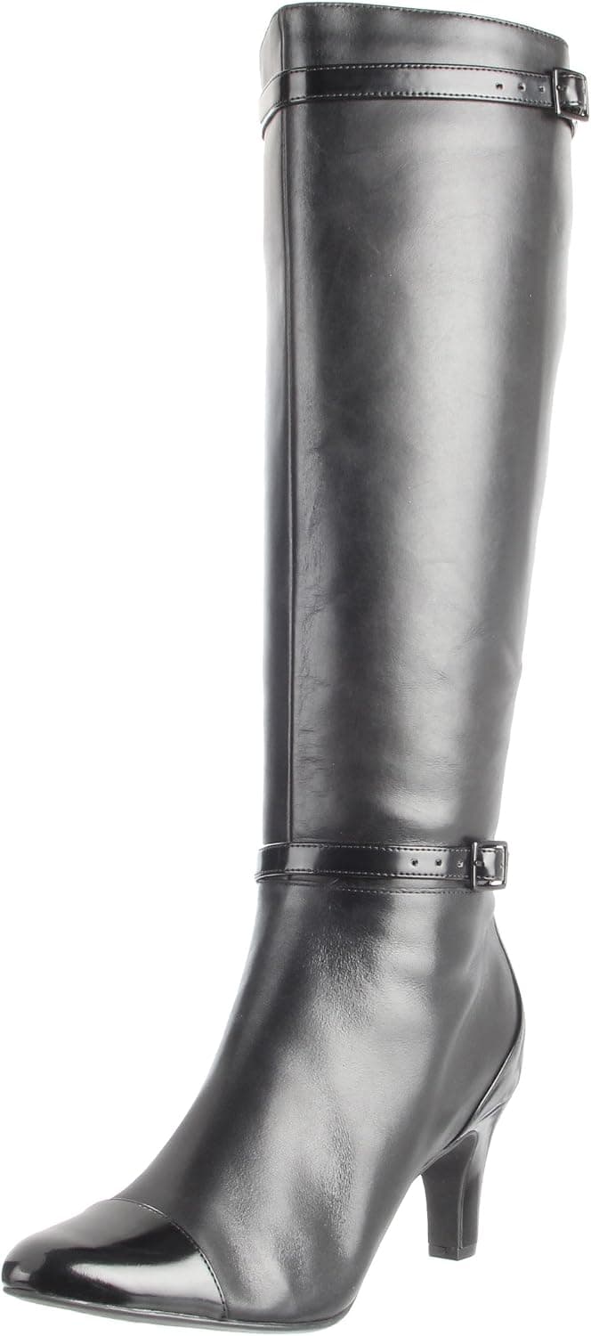 Clarks Women's Class Onyx Boot