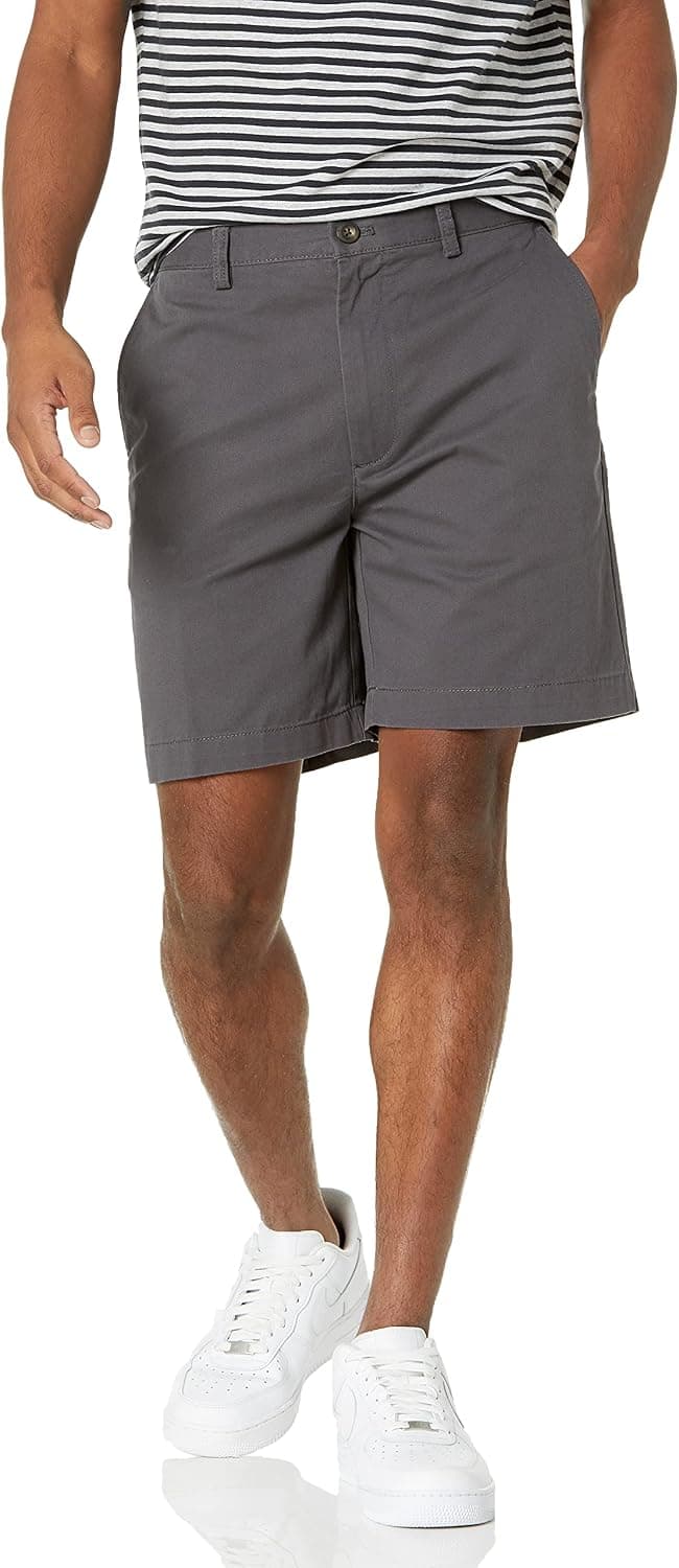 Amazon Essentials Men's Classic-Fit 7" Short