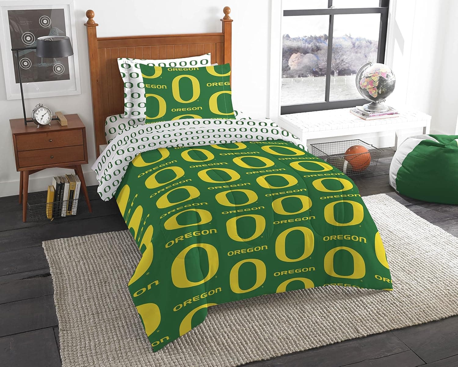 Northwest NCAA Unisex-Adult Bed in a Bag Set