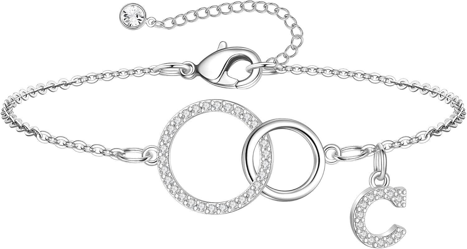 Gifts for Mom Daughters, Dainty Initial Letter Mother Daughter Gifts Bracelet Gifts for Mom from Daughters Unique Great Mothers Day Gifts for Mom Daughters Grandma Sister Wife Best Friends