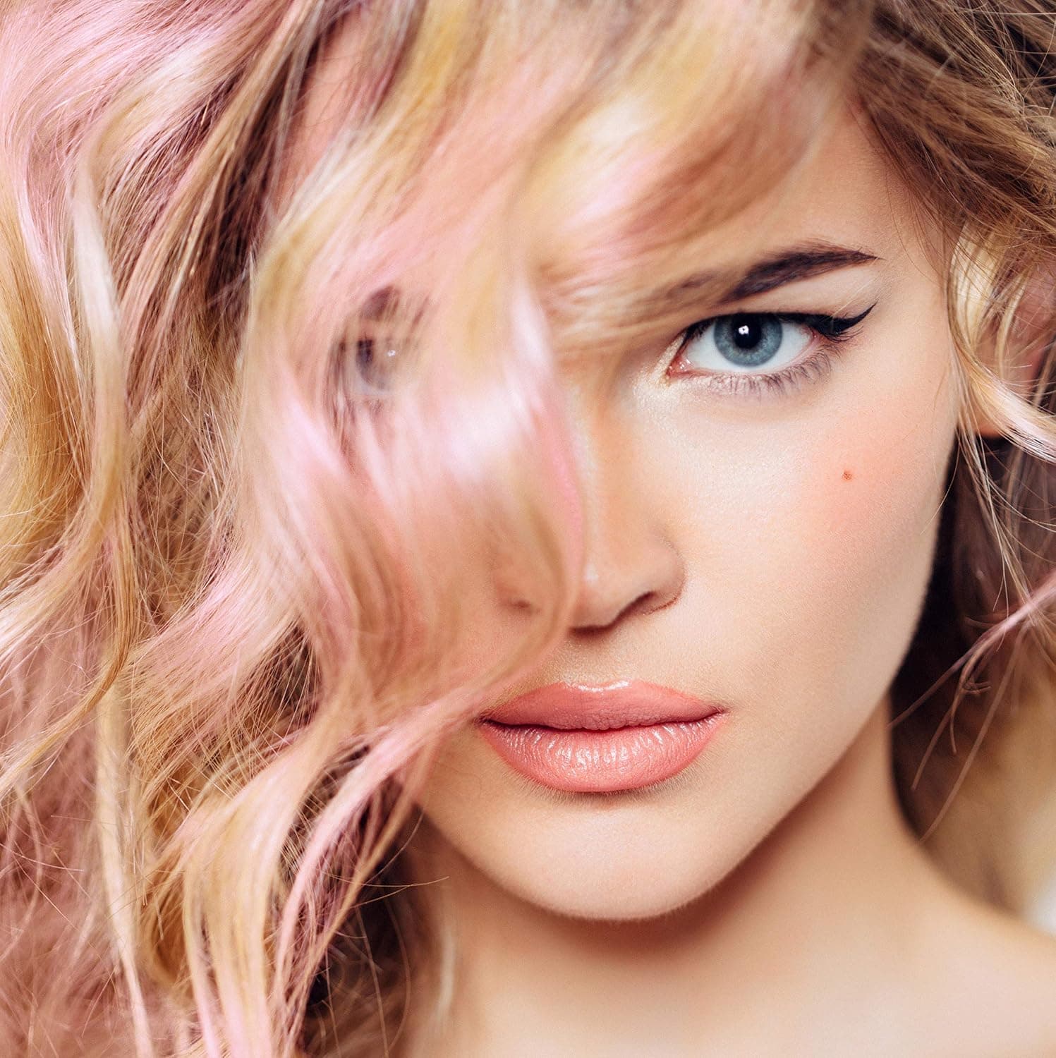 Colorme Root Touch Up Temporary Hair Mascara to color and Blend Semi Permanent Dye regrowth. Washes Out (PINK LILLY)