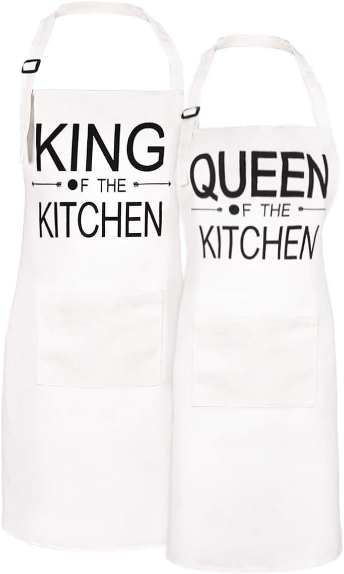 Sevenstars 2 Pack 100% Cotton Couple Cooking Aprons with Pockets, Queen and King of The Kitchen Aprons Adjustable Baking Aprons for Wedding Men Women