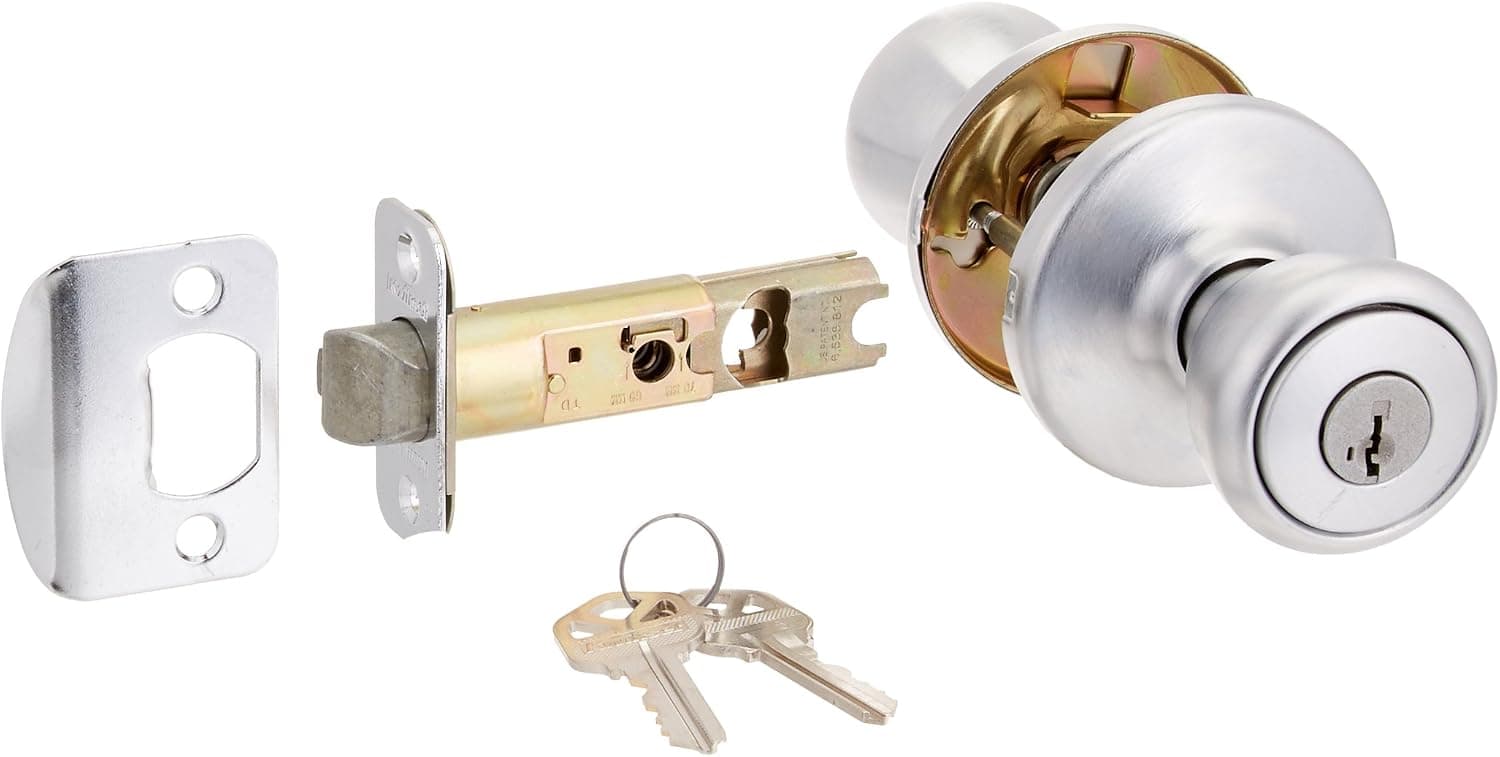 Kwikset Tylo Entry Knob featuring SmartKey® in Satin Chrome