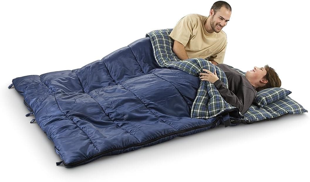 Slumberjack Bonnie & Clyde 30 to 40 Degree Sleeping Bag