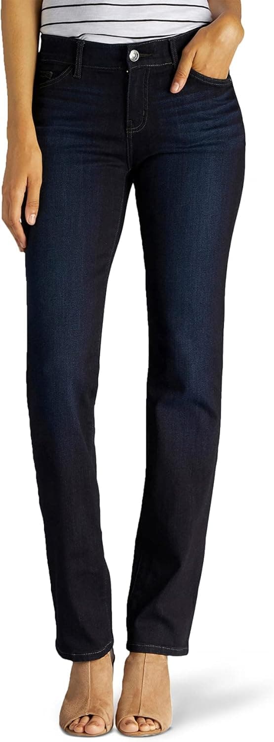 Lee Women's Petite Flex Motion Regular Fit Straight Leg Jean